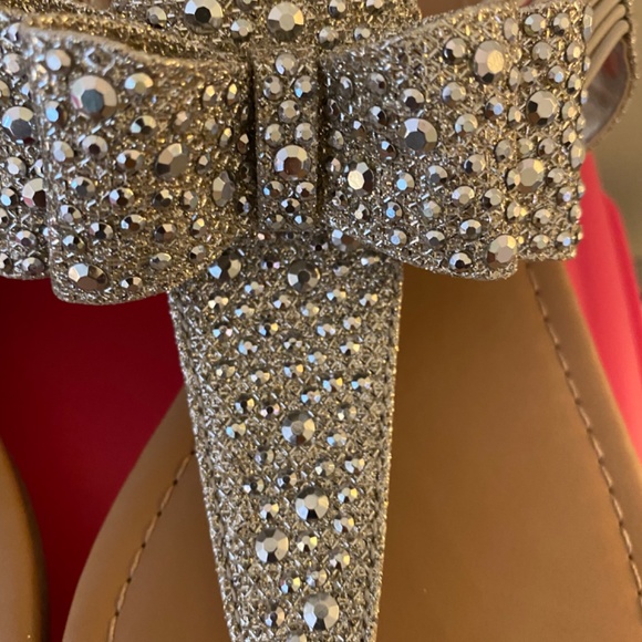 INC Champagne Crystal/Rhinestone Bow High Heels & Matching Clutch Purse, sz. 9.5 - Picture 2 of 13